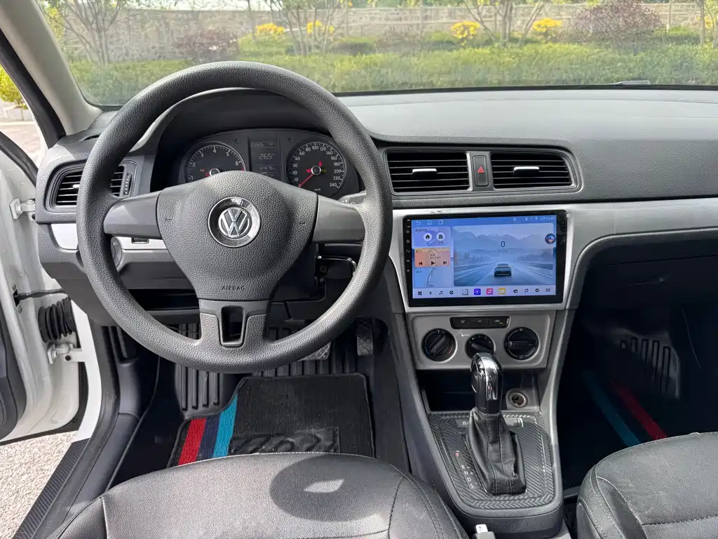 Volkswagen Lavida — миниатюра 7