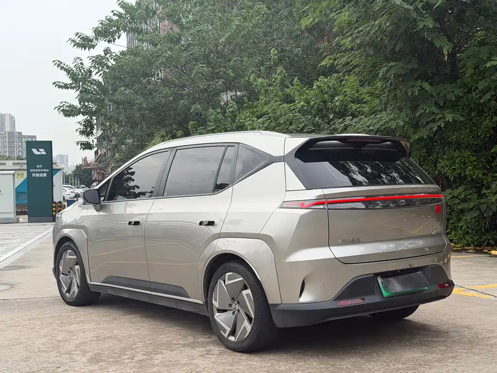 Hycan Z03 — миниатюра 6