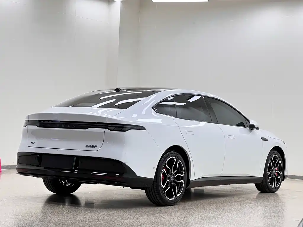 Nissan N7 — миниатюра 7
