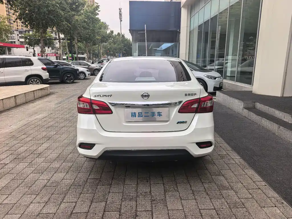 Nissan Sylphy — миниатюра 12