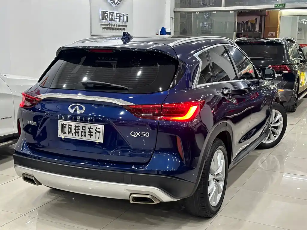 Infiniti QX50 — миниатюра 3