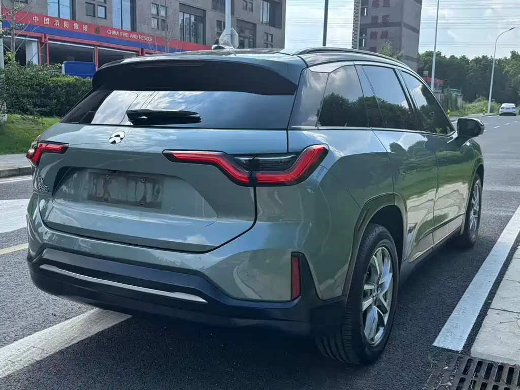 NIO ES6 — миниатюра 5