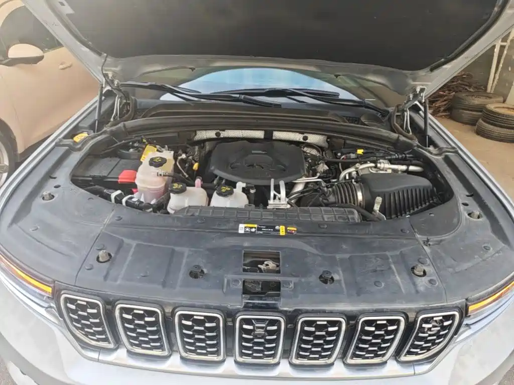 Jeep Grand Cherokee 4xe (Import) — миниатюра 20