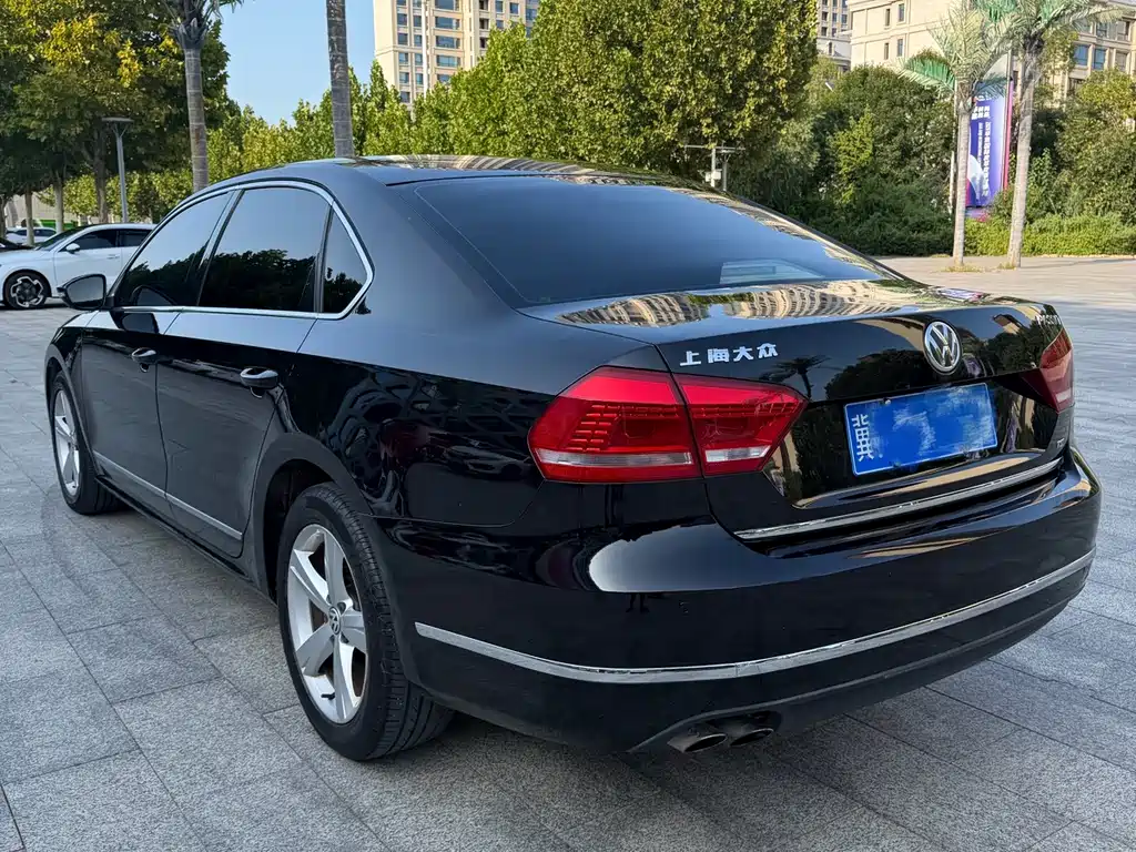 Volkswagen Passat — миниатюра 4