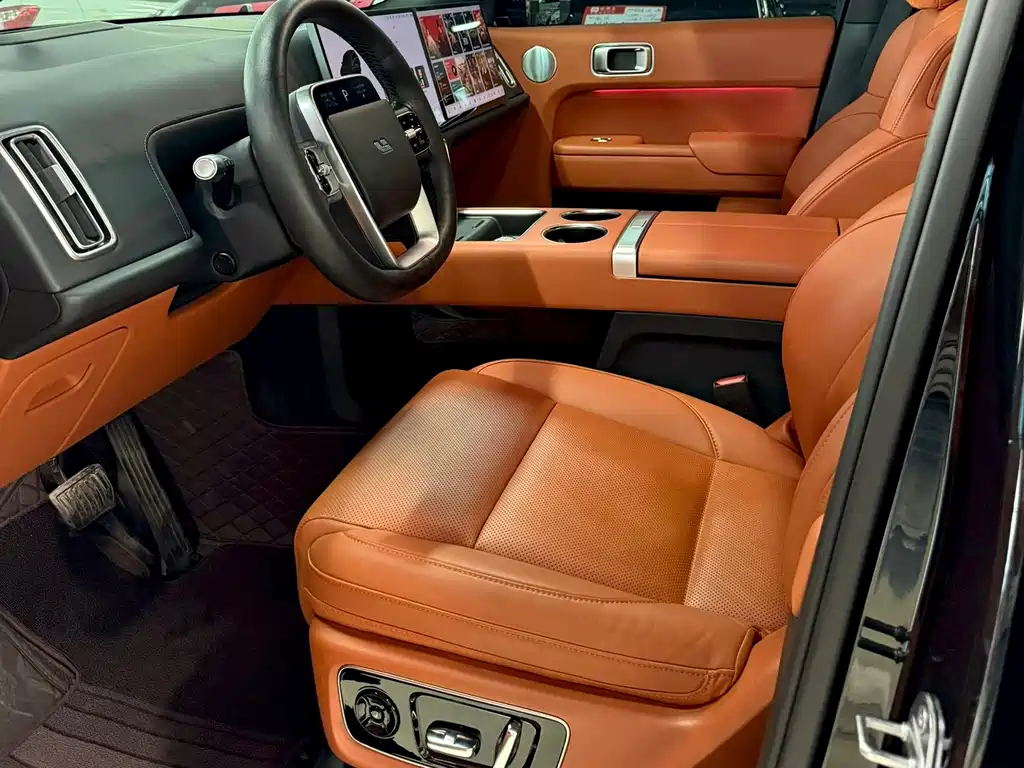 Li Auto Li L8 — миниатюра 4