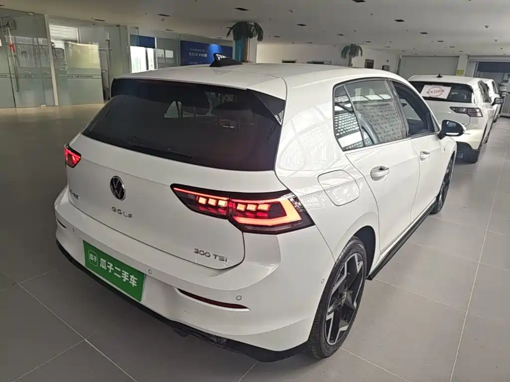 Volkswagen Golf — миниатюра 7