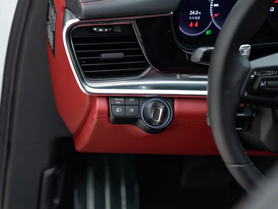 Porsche Panamera — миниатюра 18