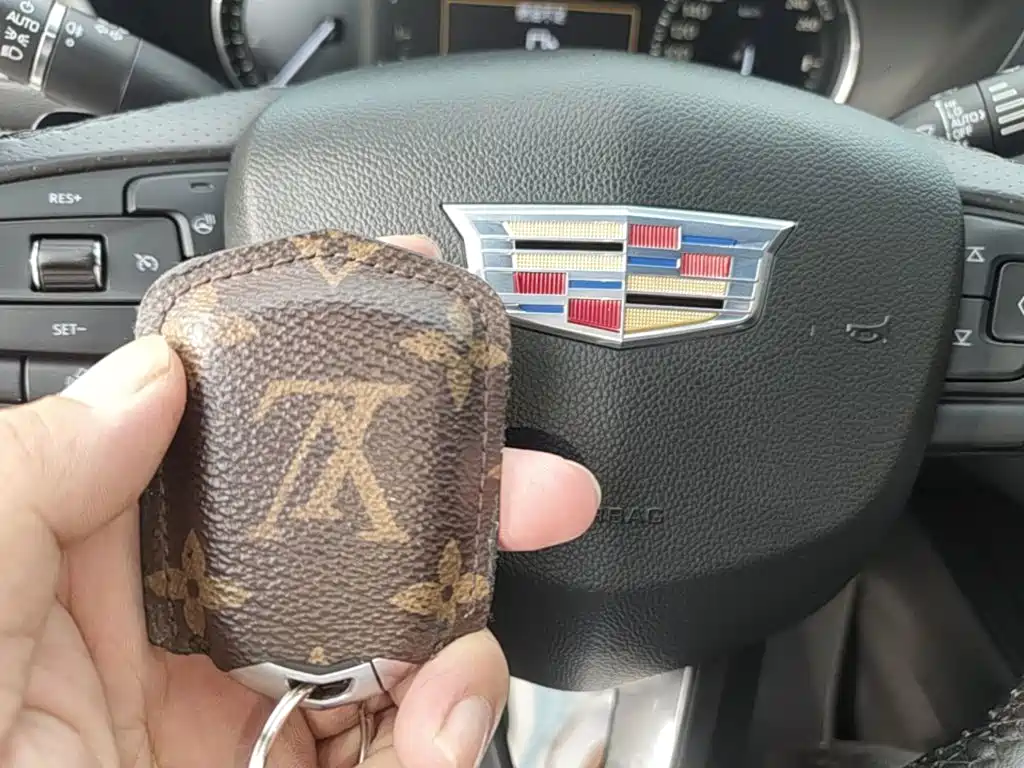 Cadillac XT4 — миниатюра 9