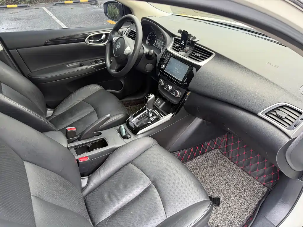 Nissan Sylphy 2016 1.6XL CVT Luxury