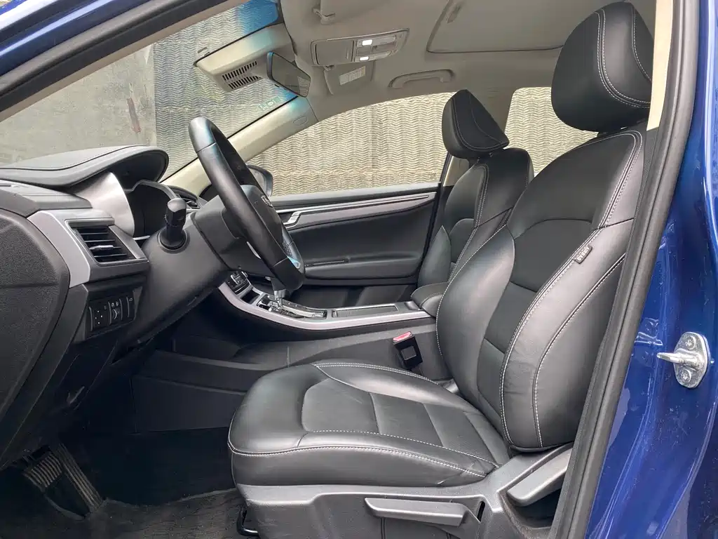 GEELY AUTOMOBILE EMGRAND GL