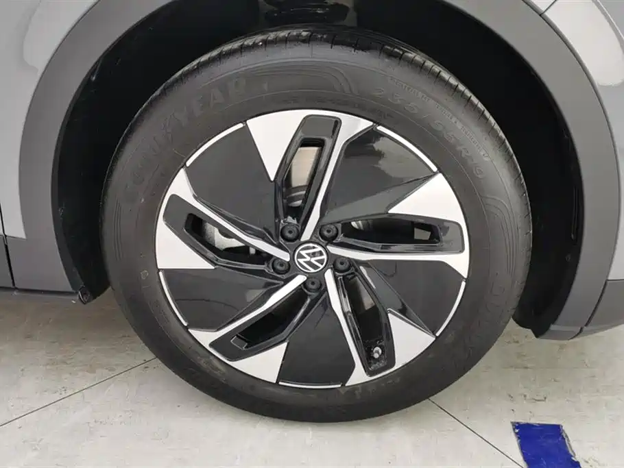 VOLKSWAGEN ID.4 CROZZ