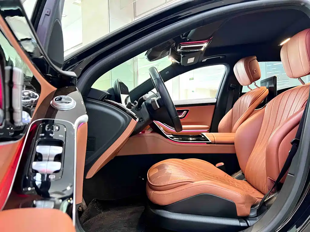Mercedes-Benz S-Class — миниатюра 7