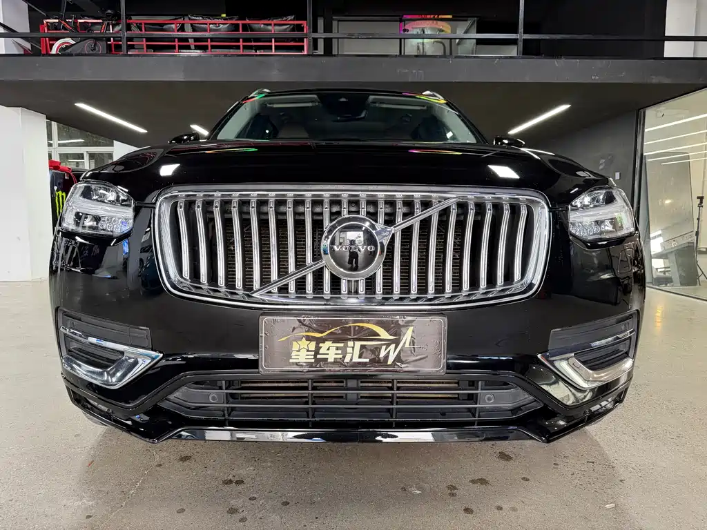 Volvo XC90 — миниатюра 2