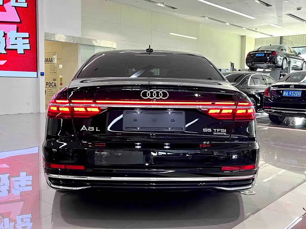 Audi A8 — миниатюра 10