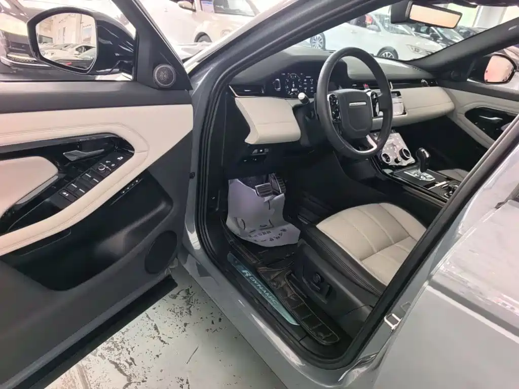 Land Rover Evoque — миниатюра 16