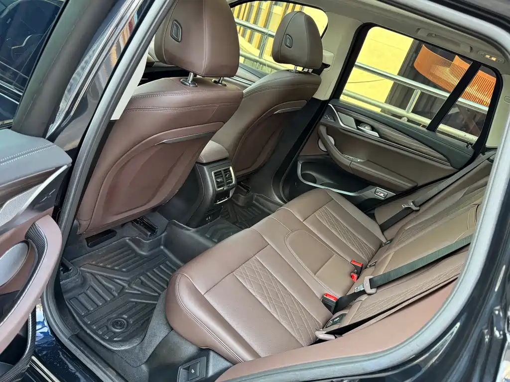 BMW X3 2023 xDrive30i Lead M