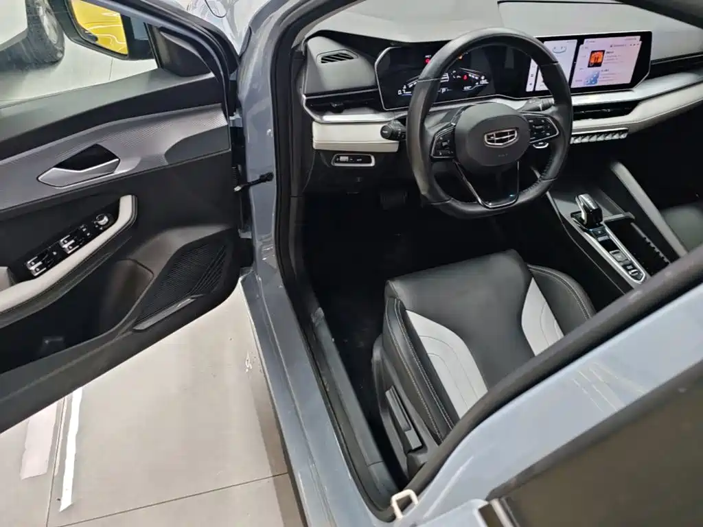 Geely Binrui — миниатюра 16