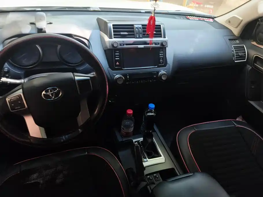 Toyota Prado — миниатюра 12