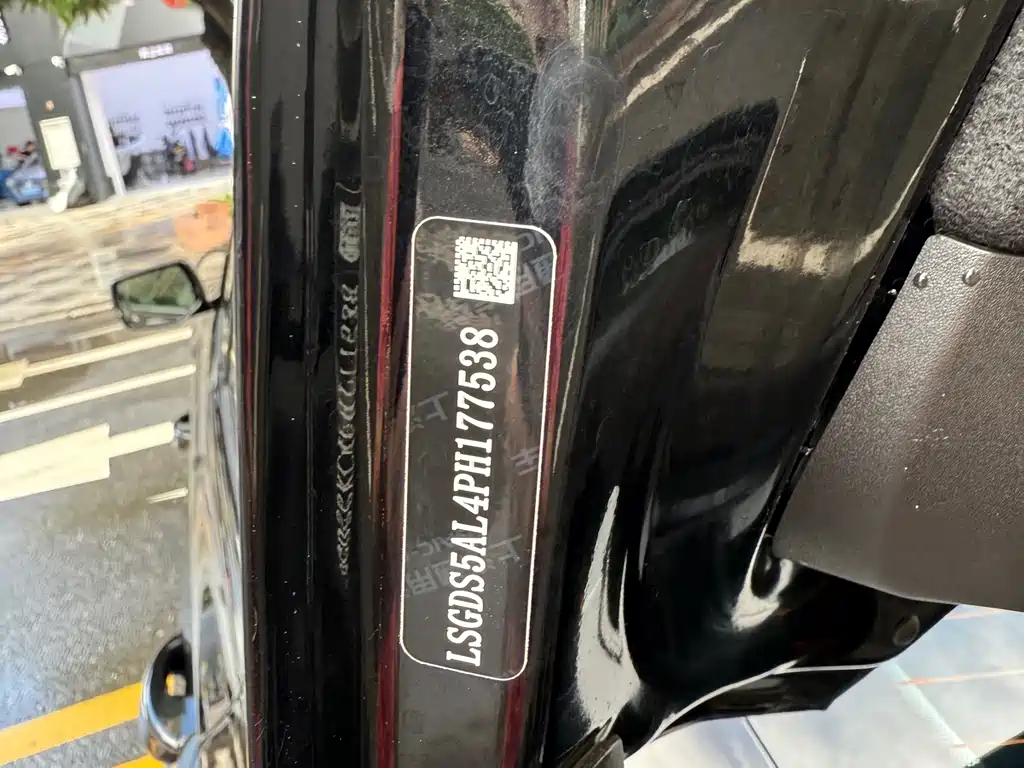 Cadillac CT5 2024 28T