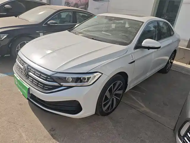 VOLKSWAGEN SAGITAR 2023