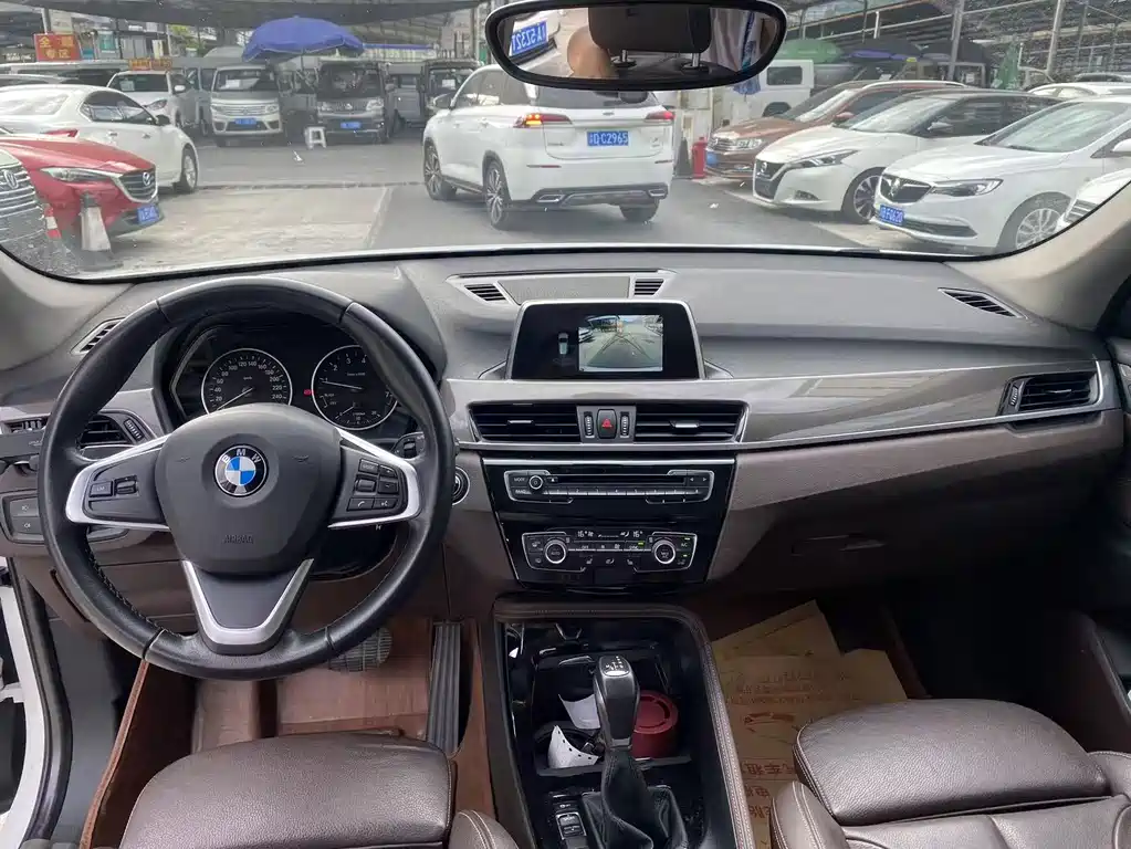 BMW X1 — миниатюра 12