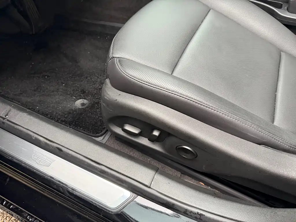 Cadillac CT5 — миниатюра 7