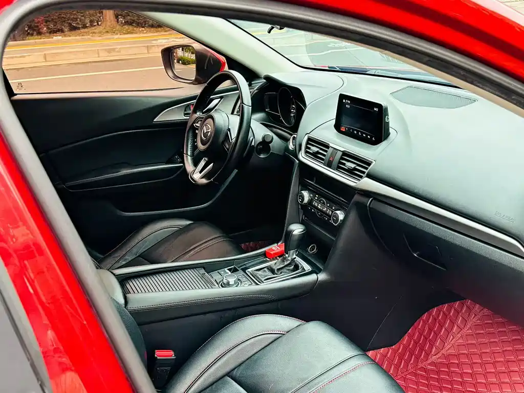 Mazda 3 Axela — миниатюра 7