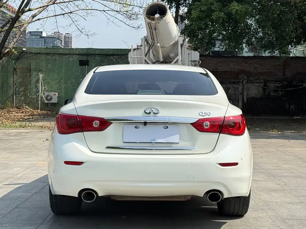 Infiniti Q50L — миниатюра 12