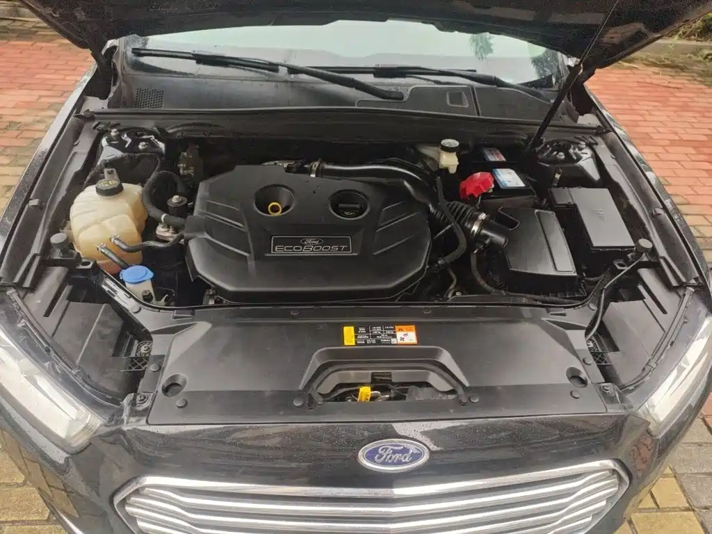 Ford Taurus — миниатюра 16