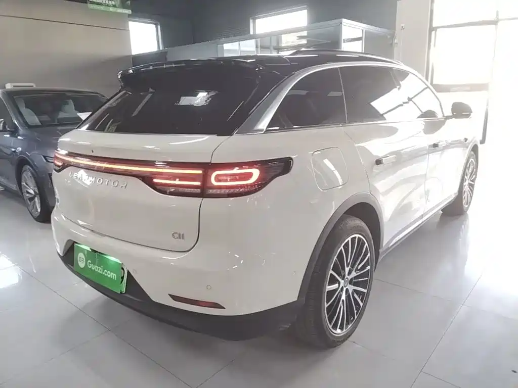 Leapmotor Leapmotor C11 — миниатюра 7