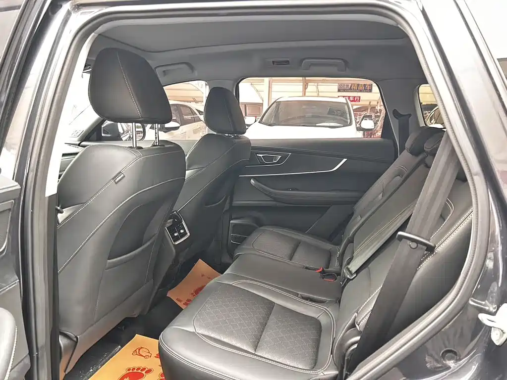 Chery Tiggo 8 — миниатюра 7