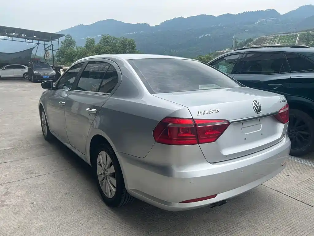 Volkswagen Lavida — миниатюра 8