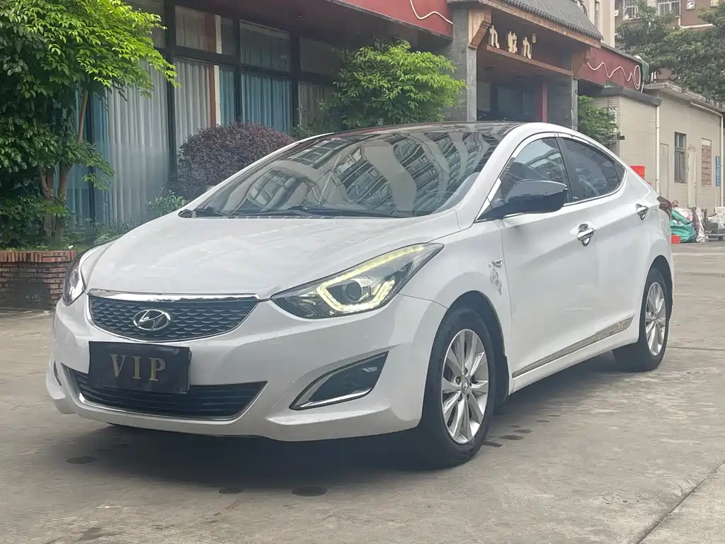 Hyundai Elantra Langdong 2017