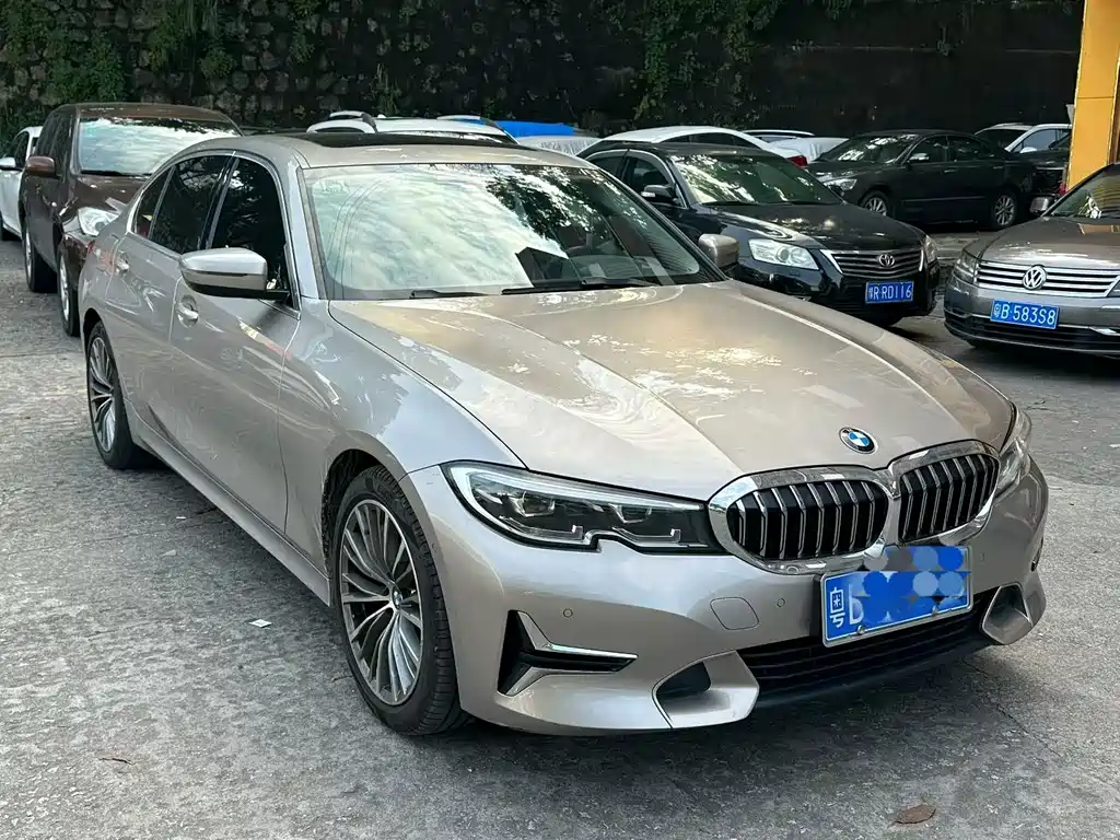 BMW 3 Series — миниатюра 3