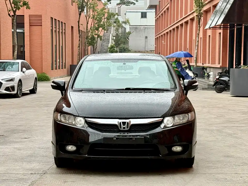Honda Civic — миниатюра 2