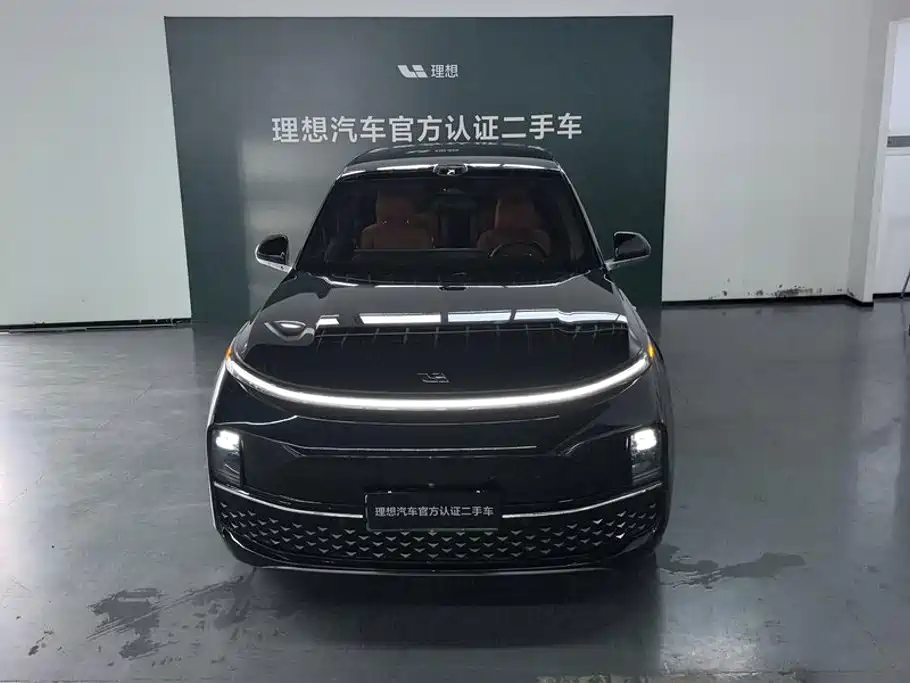 Li Auto Li L8 — миниатюра 2