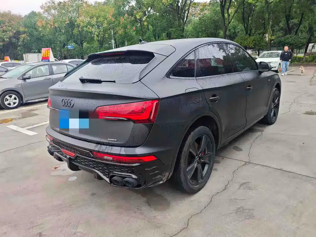 Audi Q5L Sportback — миниатюра 6