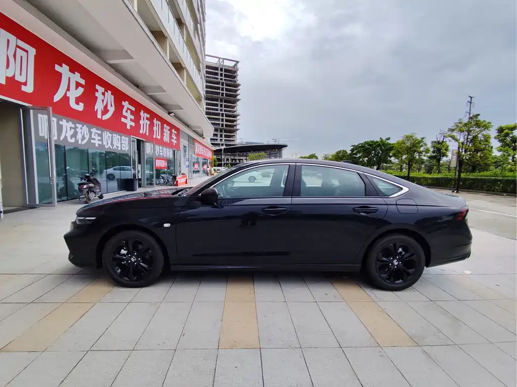 Honda Accord 2025 Sport 260TURBO Comfort