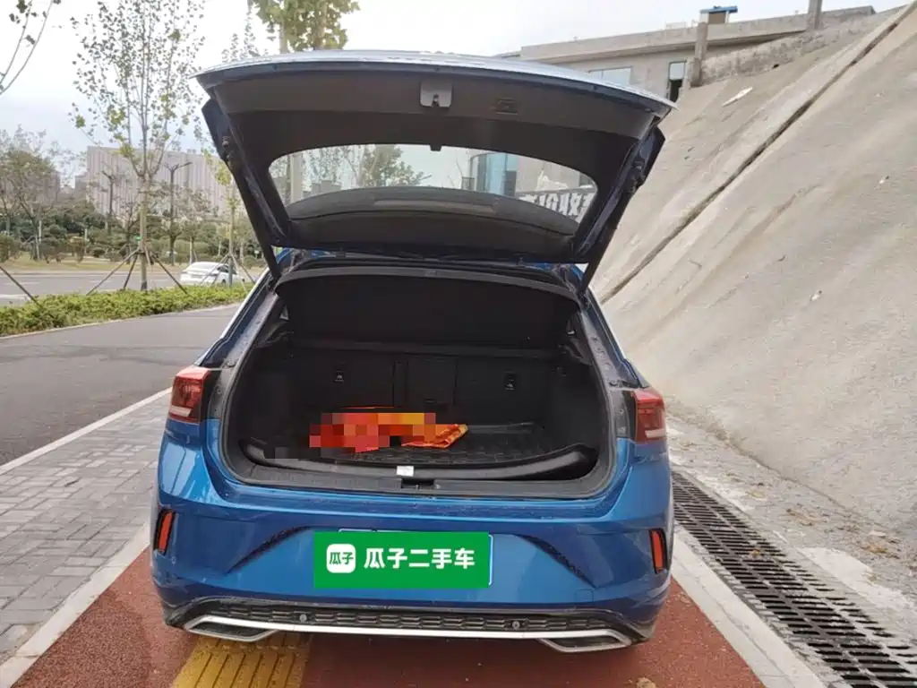 Volkswagen T-Roc — миниатюра 19