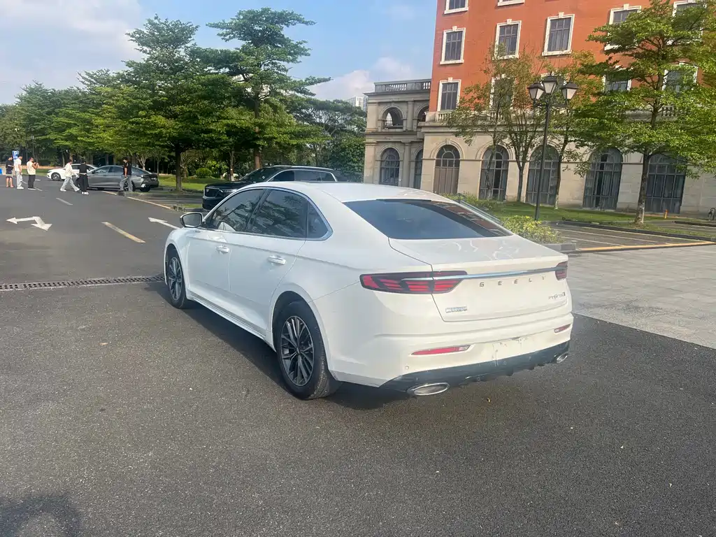 Geely Xingrui — миниатюра 13