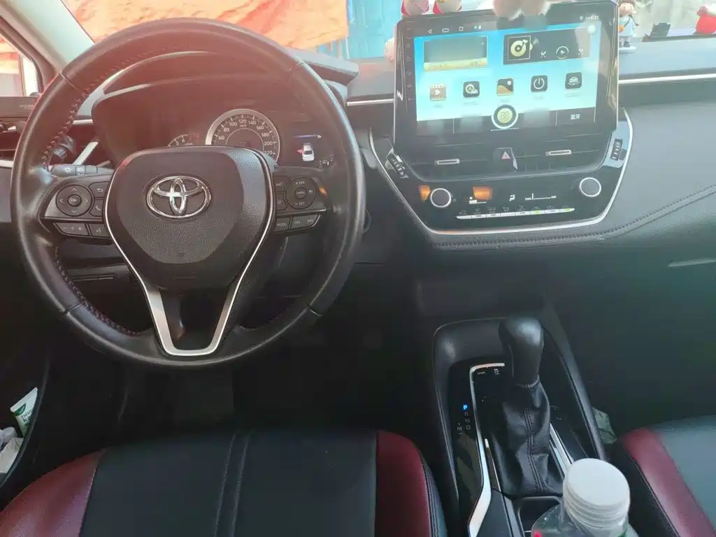Toyota Corolla — миниатюра 5