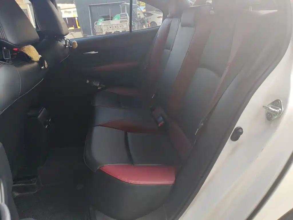 Toyota Corolla — миниатюра 13