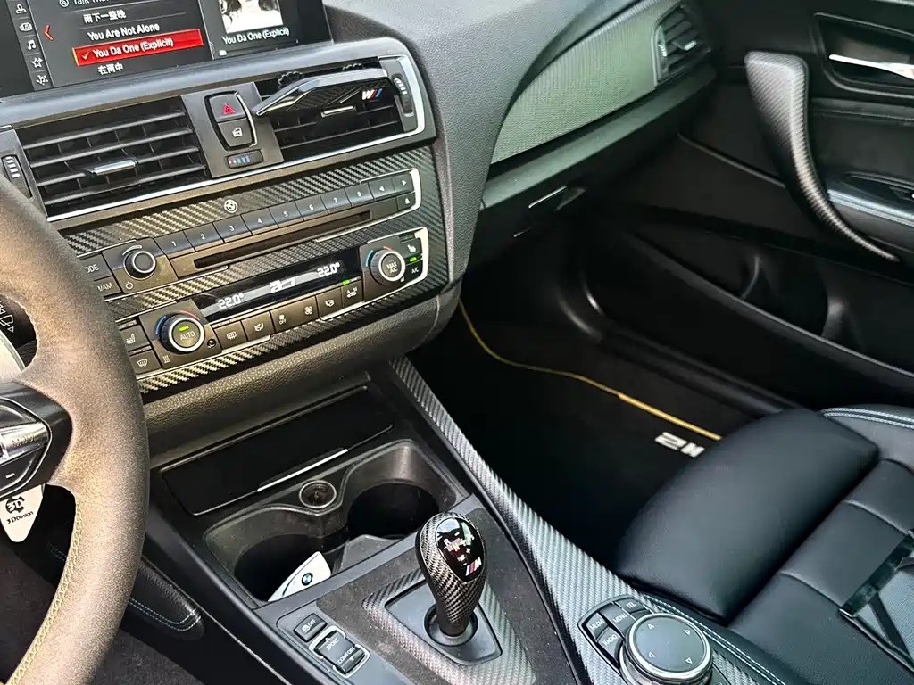 BMW M2 — миниатюра 7