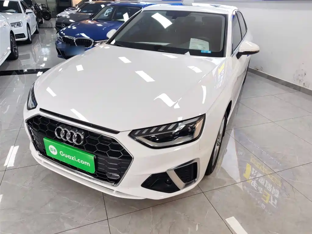 Audi A4L 2020
