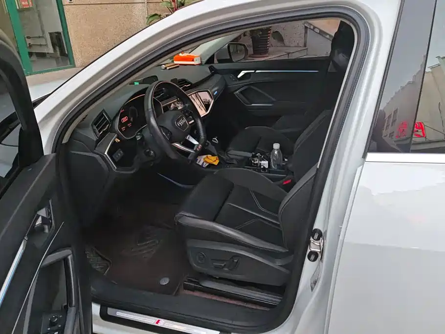 Audi Q3 Sportback — миниатюра 9