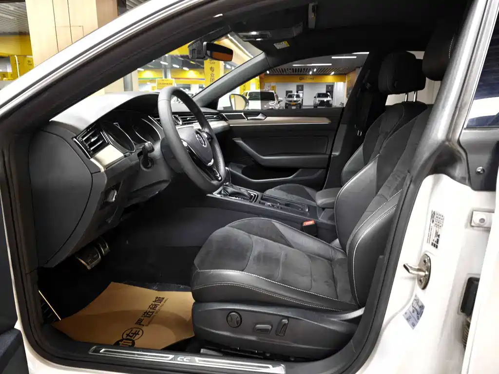 Volkswagen CC — миниатюра 10