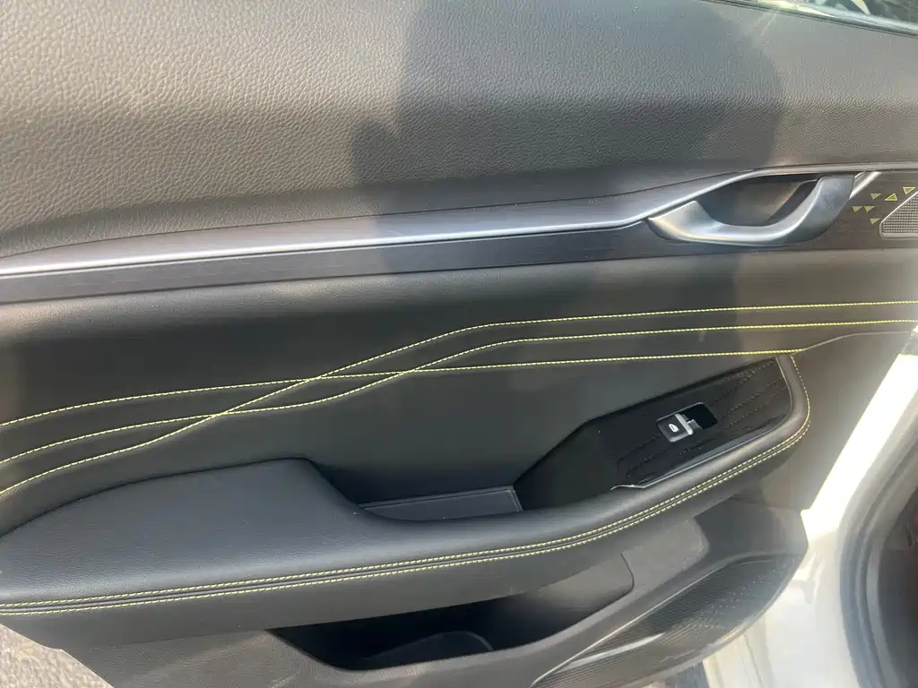 Geely Xingrui — миниатюра 10