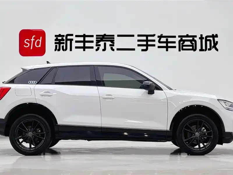 Audi Q2L 2021 35 TFSI