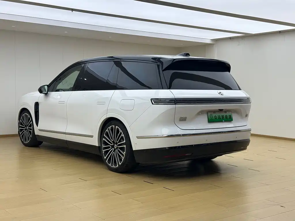 NIO ES8 — миниатюра 33