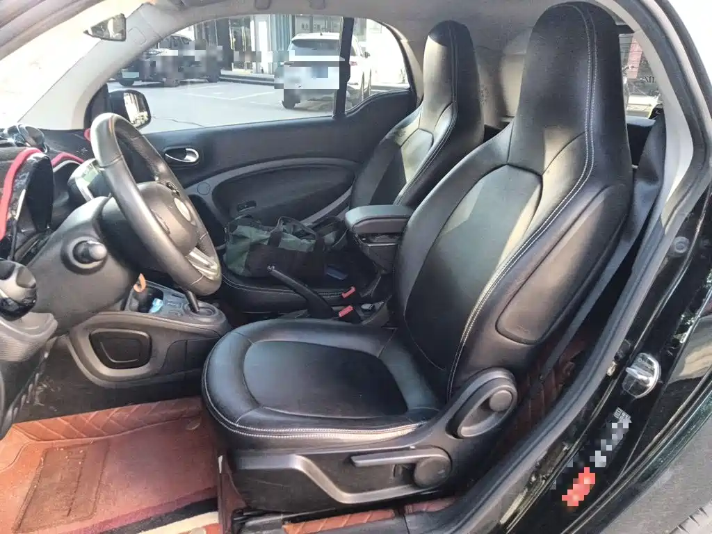 smart Smart Fortwo — миниатюра 11
